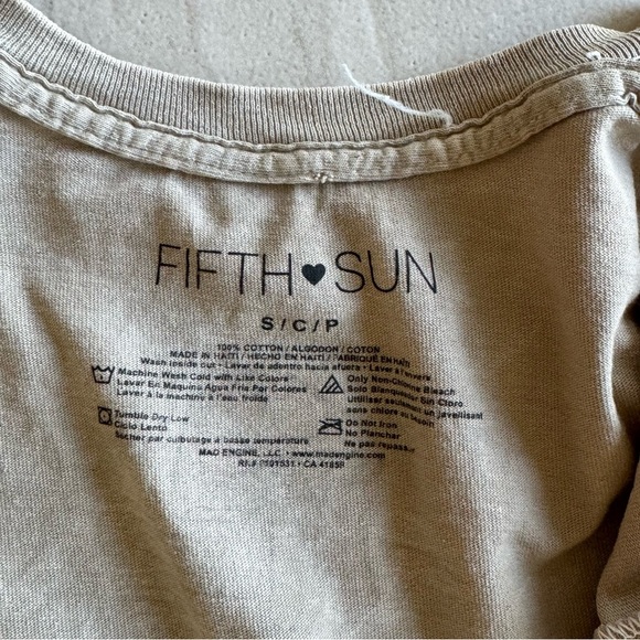 Fifth Sun Mushroom Nature Blooms Nature Crop T-Shirt Size S - Picture 3 of 6